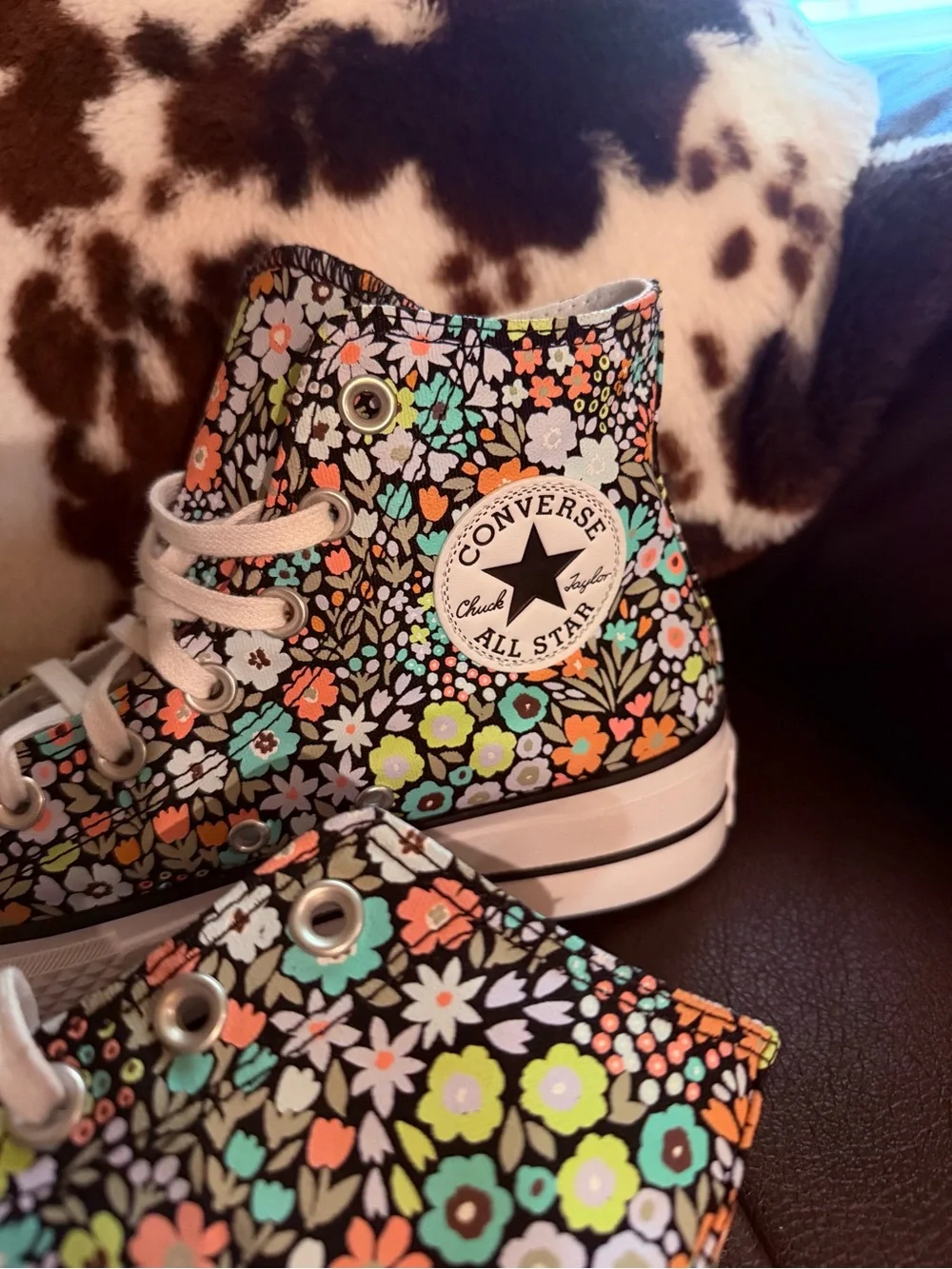 High-Top women Converse  Floral Platform Sneakers - Black Multi